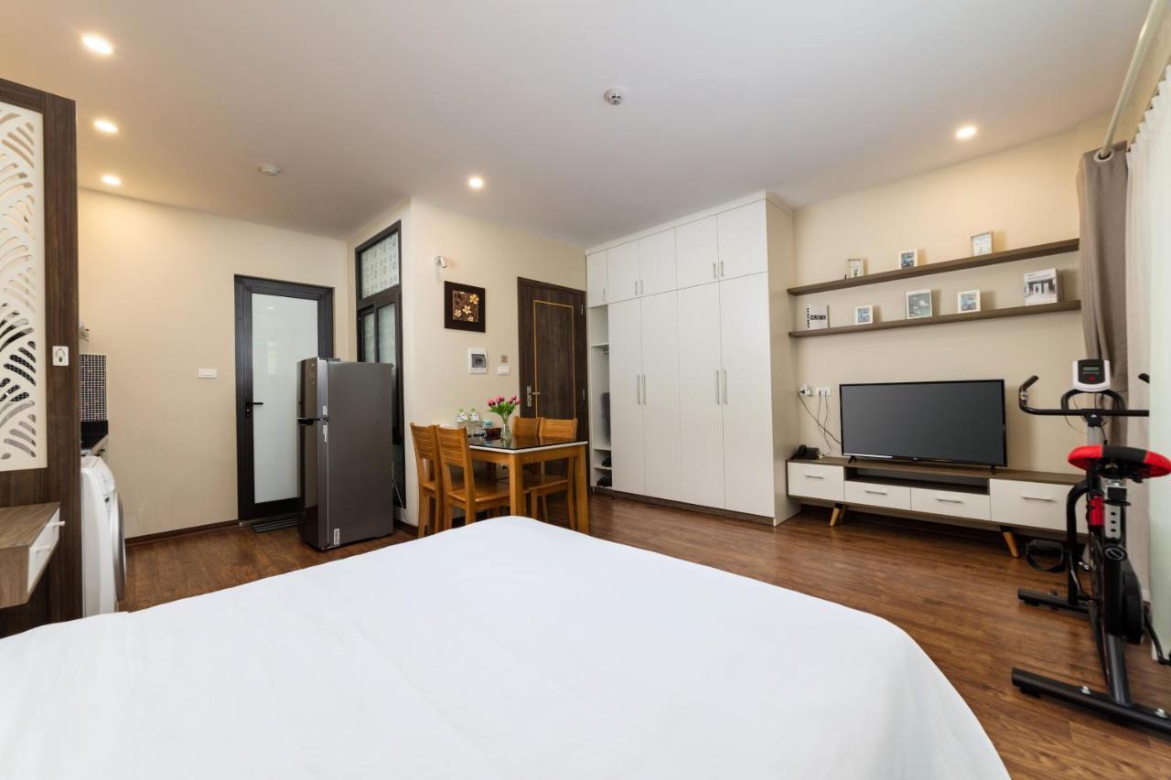 Yr Hotel & Apartments Ханой Екстериор снимка